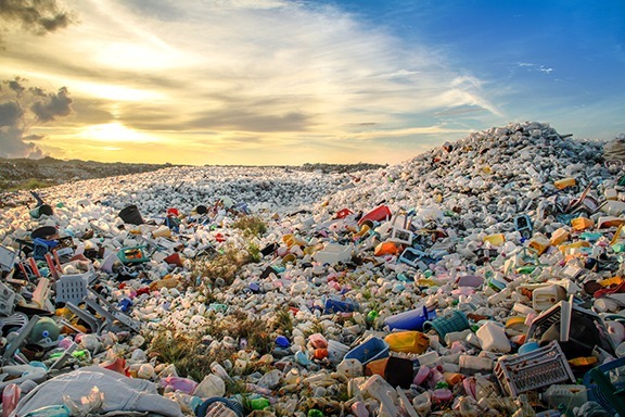 plastic waste dumping